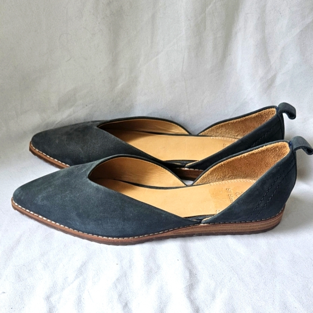 Brand New Bill Blass Sybil  Blue Grey Suede Pointed Toe Slip On Women's 38/7